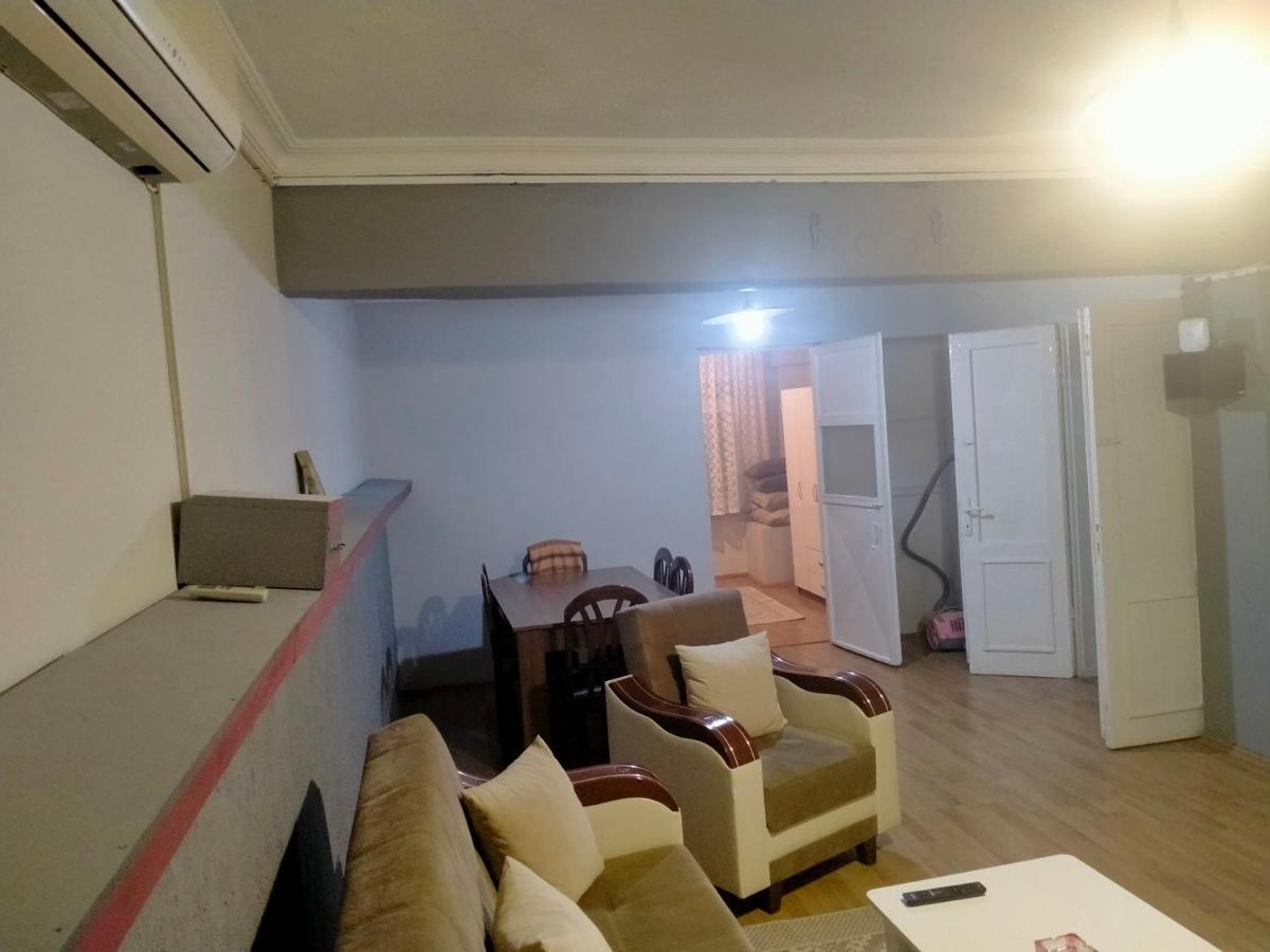 2 Bedrooms Area Located 1floor * Стамбул